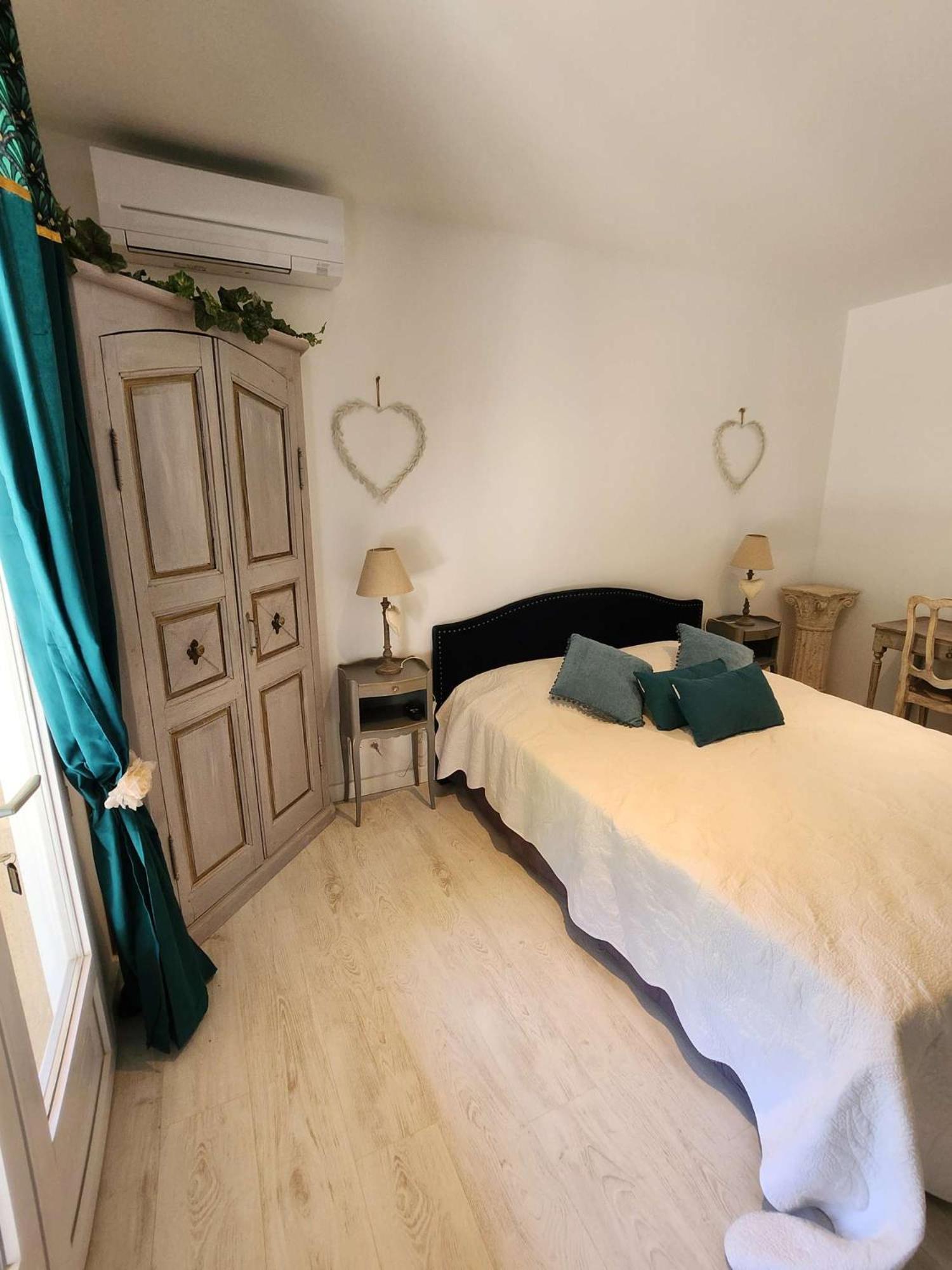 Le Clos Renaissance Oppède Extérieur photo