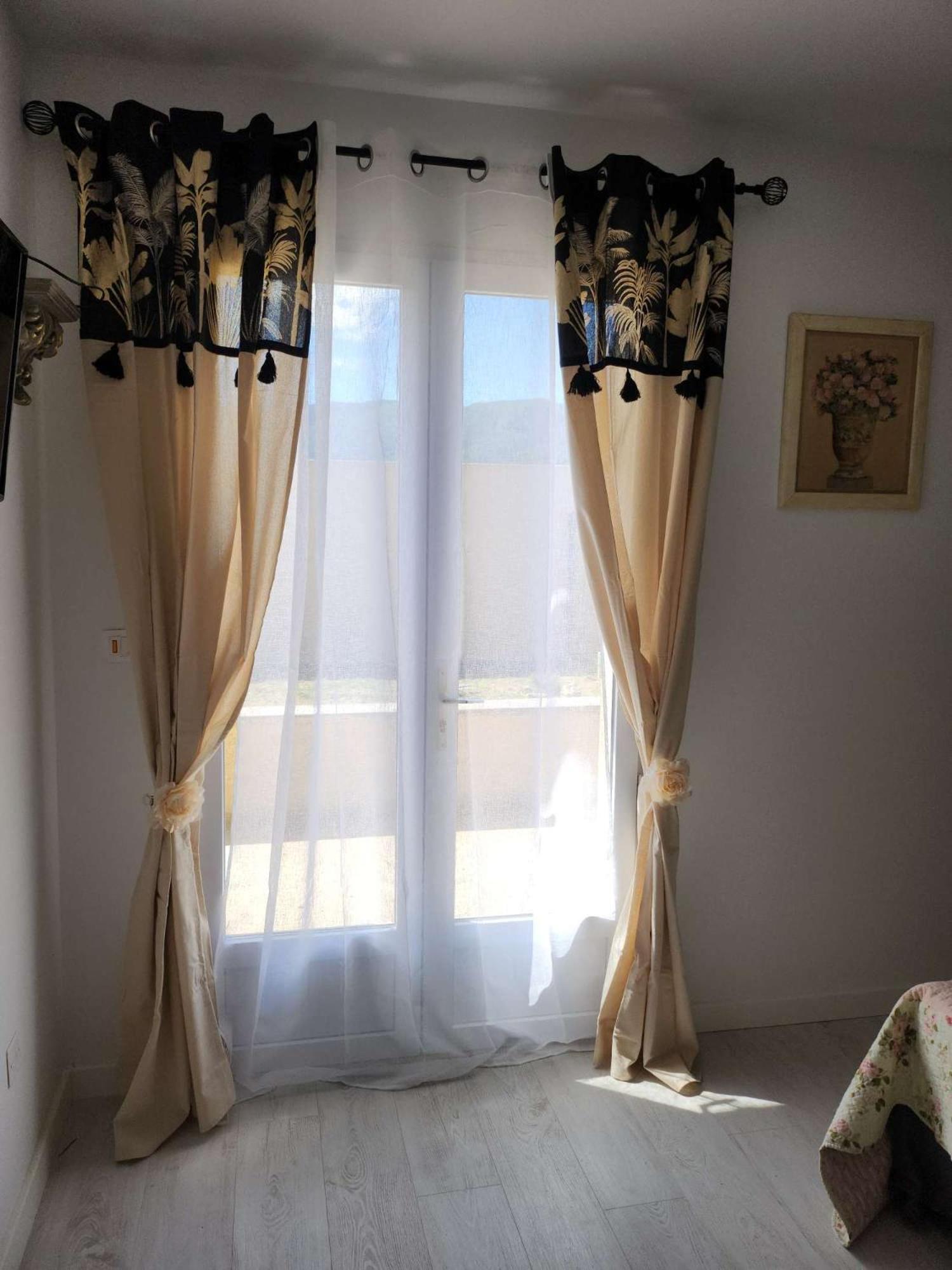 Le Clos Renaissance Oppède Extérieur photo