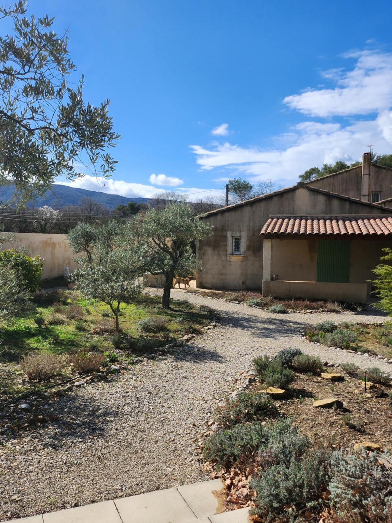 Le Clos Renaissance Oppède Extérieur photo